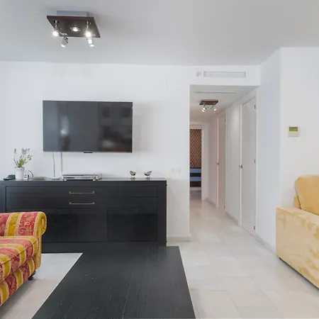5 Junto Al Mar Apartment Torremolinos