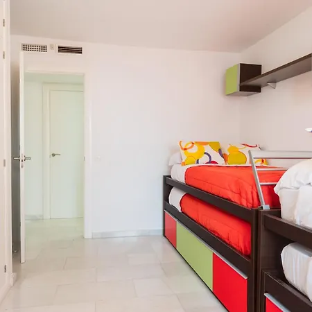 5 Junto Al Mar Apartment *