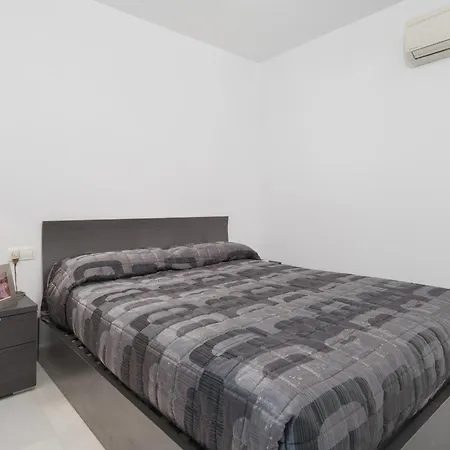 5 Junto Al Mar Apartment *